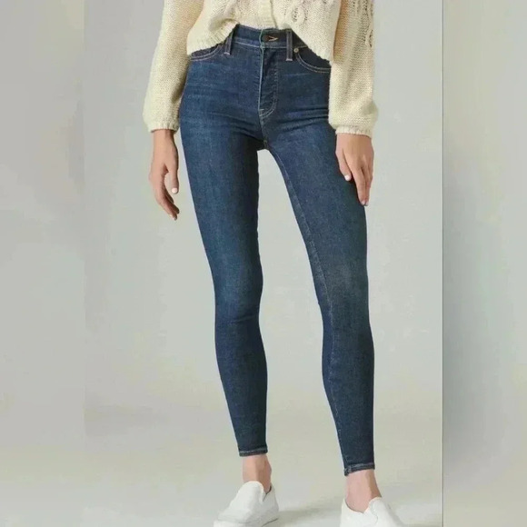 Lucky Brand Uni Fit High Rise Skinny Jean - Picture 3 of 11